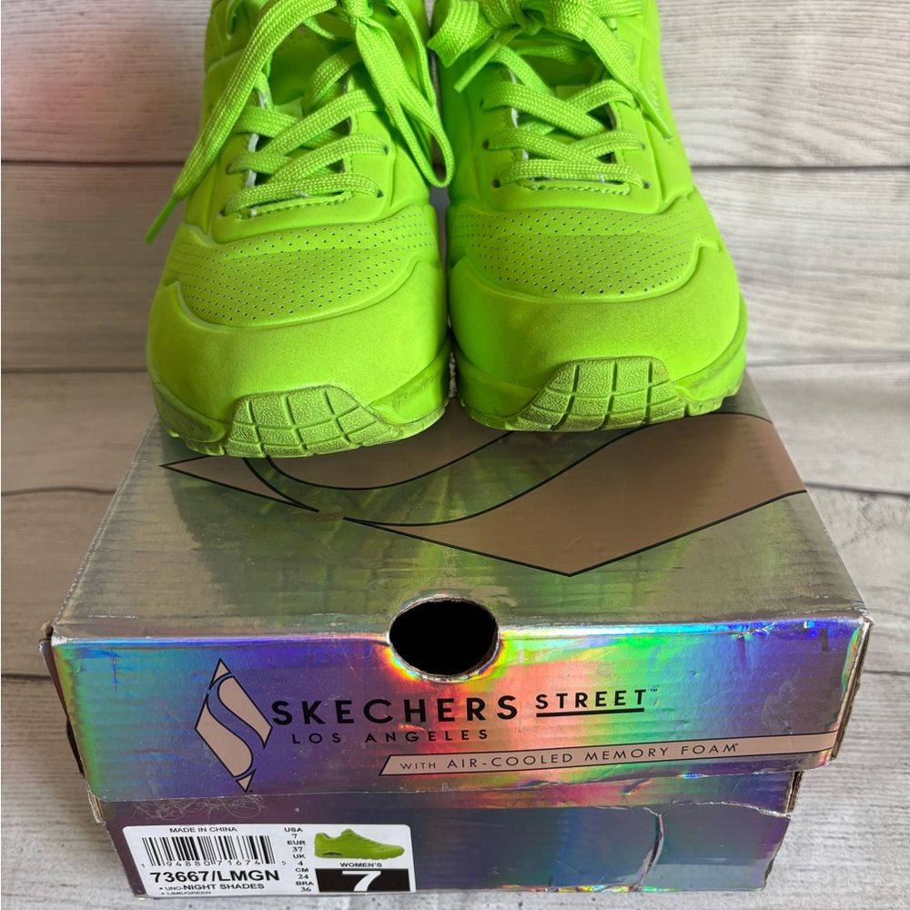 Skechers Neon Green Women's Sneakers